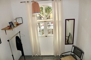 Interior - house for all travelers (Roma Nte)