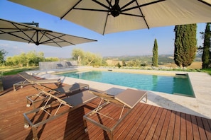 A heated pool - POGGIO AL SOLE - Five Bedroom Villa, Sleeps 10 (Siena)