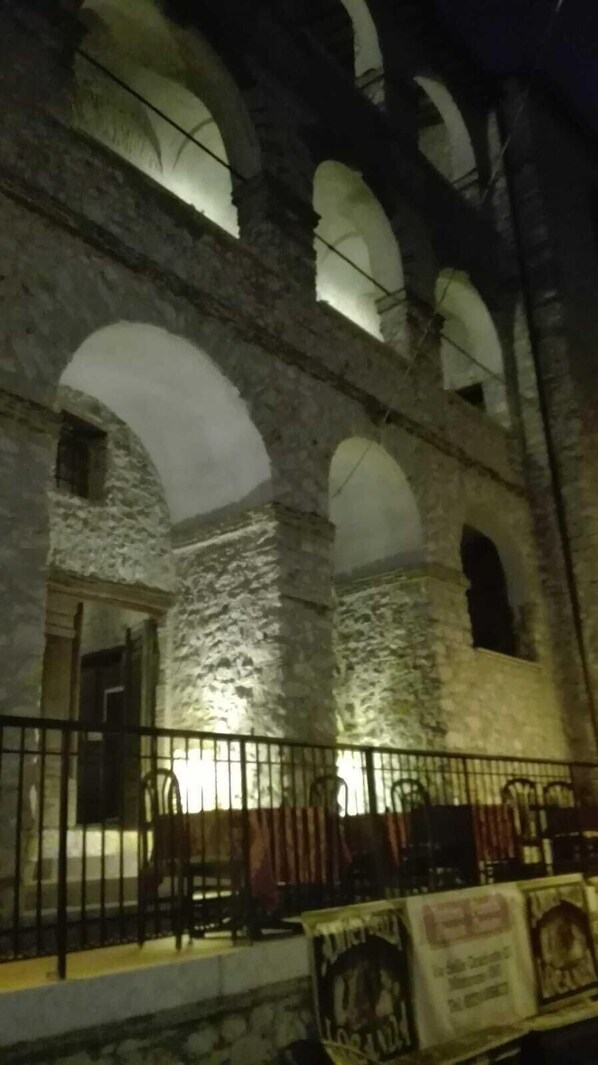 Front of property - La Mora Exclusive a Moricone (Moricone)