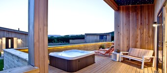 Batcombe Hollow, Strawberryfield Park