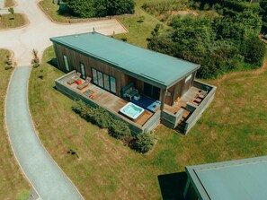 Exterior - Batcombe Hollow, Strawberryfield Park (Cheddar)