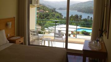 Double Room, Balcony | Individually decorated, individually furnished, free WiFi, bed sheets