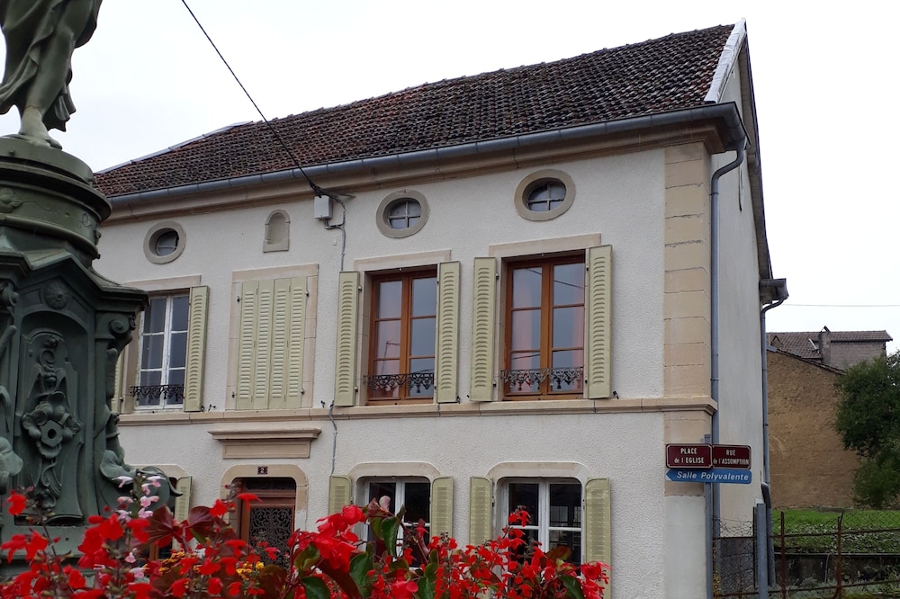 The little fassier house