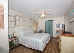 Condo, 2 Bedrooms, 2 Bathrooms