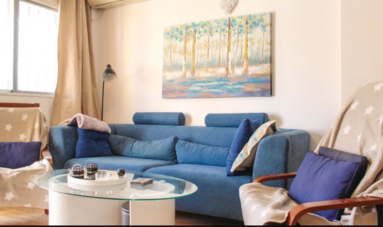 Smart TV, table tennis, books, offices