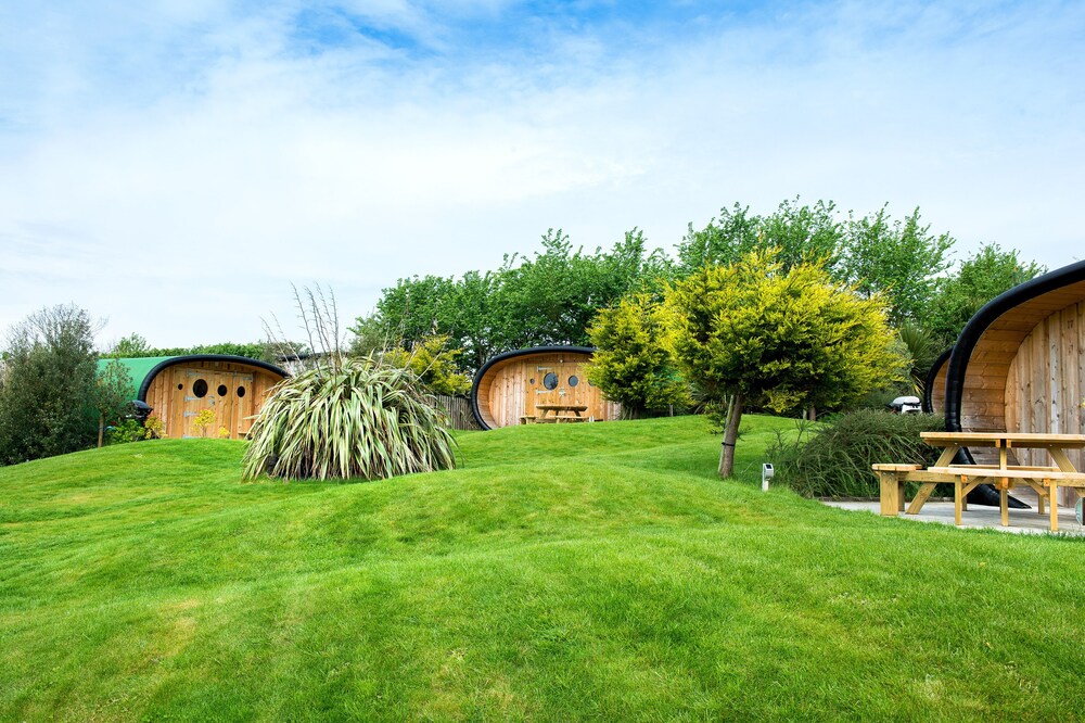 Atlantic Surf Pods - Campsite