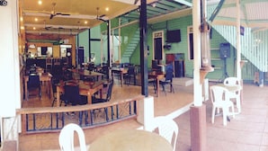 Dining - Casa Max Hotel (Bocas del Toro)