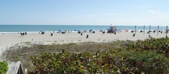 DIRECT OCEANFRONT 201 at the Boardwalk, 2 King Beds! Stunning Views!