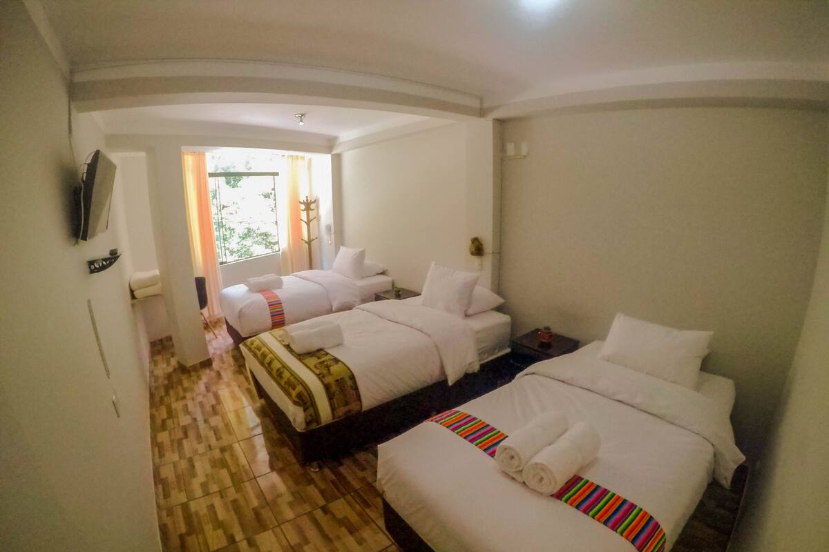 Free WiFi, bed sheets