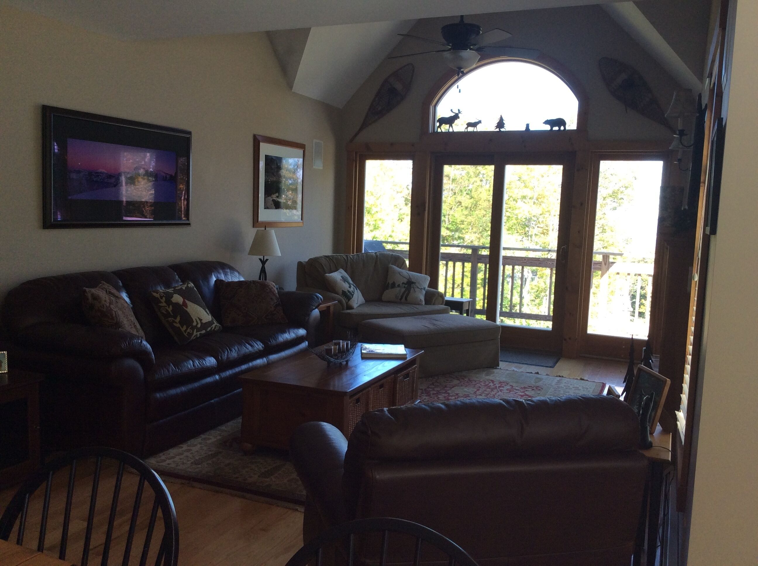 Jay Peak Resort - Luxury ski-In/ski-out - 5 bedroom, 4 bath end unit townhouse