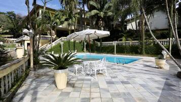 Piscina externa