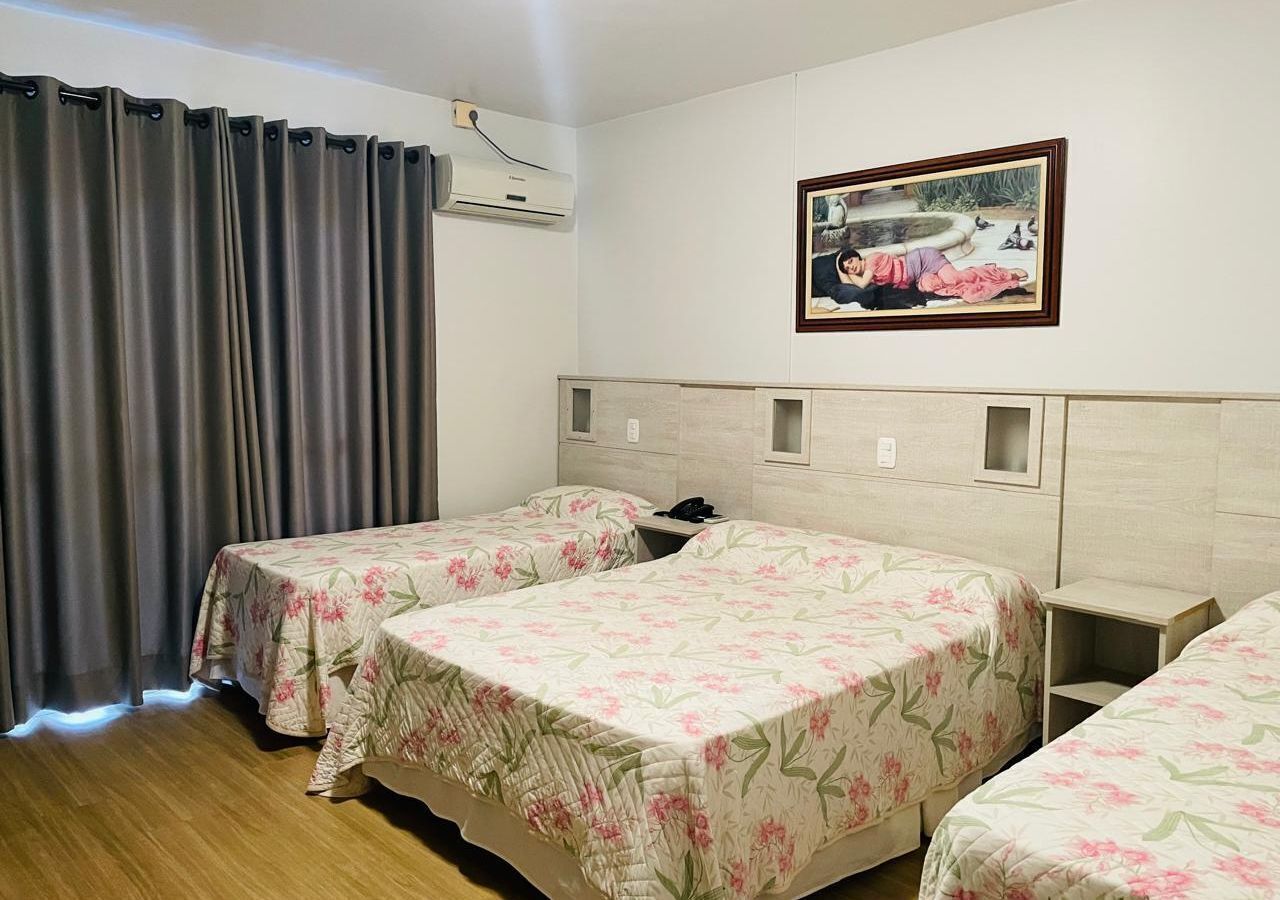 Standard-huone | Minibaari, ilmainen Wi-Fi, vuodevaatteet