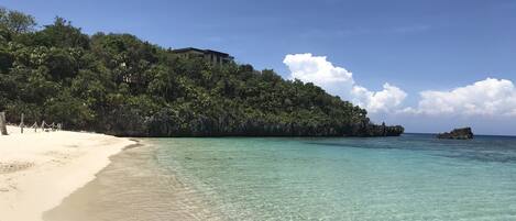Perto da praia, toalhas de praia