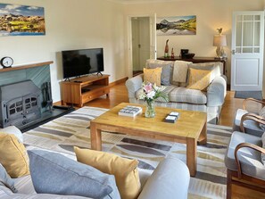 Fireplace - 3 bedroom accommodation in Loughrigg, near Ambleside (Loughrigg, near Ambleside)