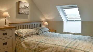 2 quartos, Wi-Fi de cortesia, roupa de cama