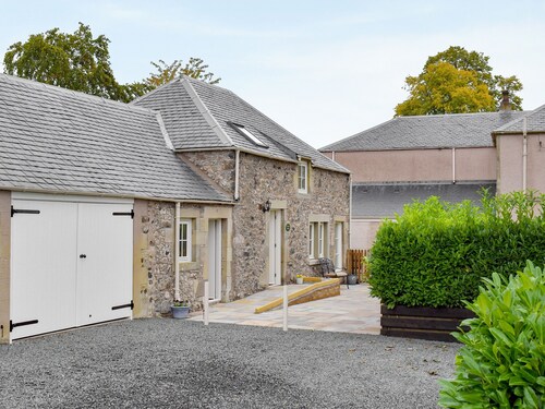 2 bedroom accommodation in Nenthorn, near Kelso