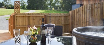 2 bedroom accommodation in Brocklebank, near Caldbeck and Uldale