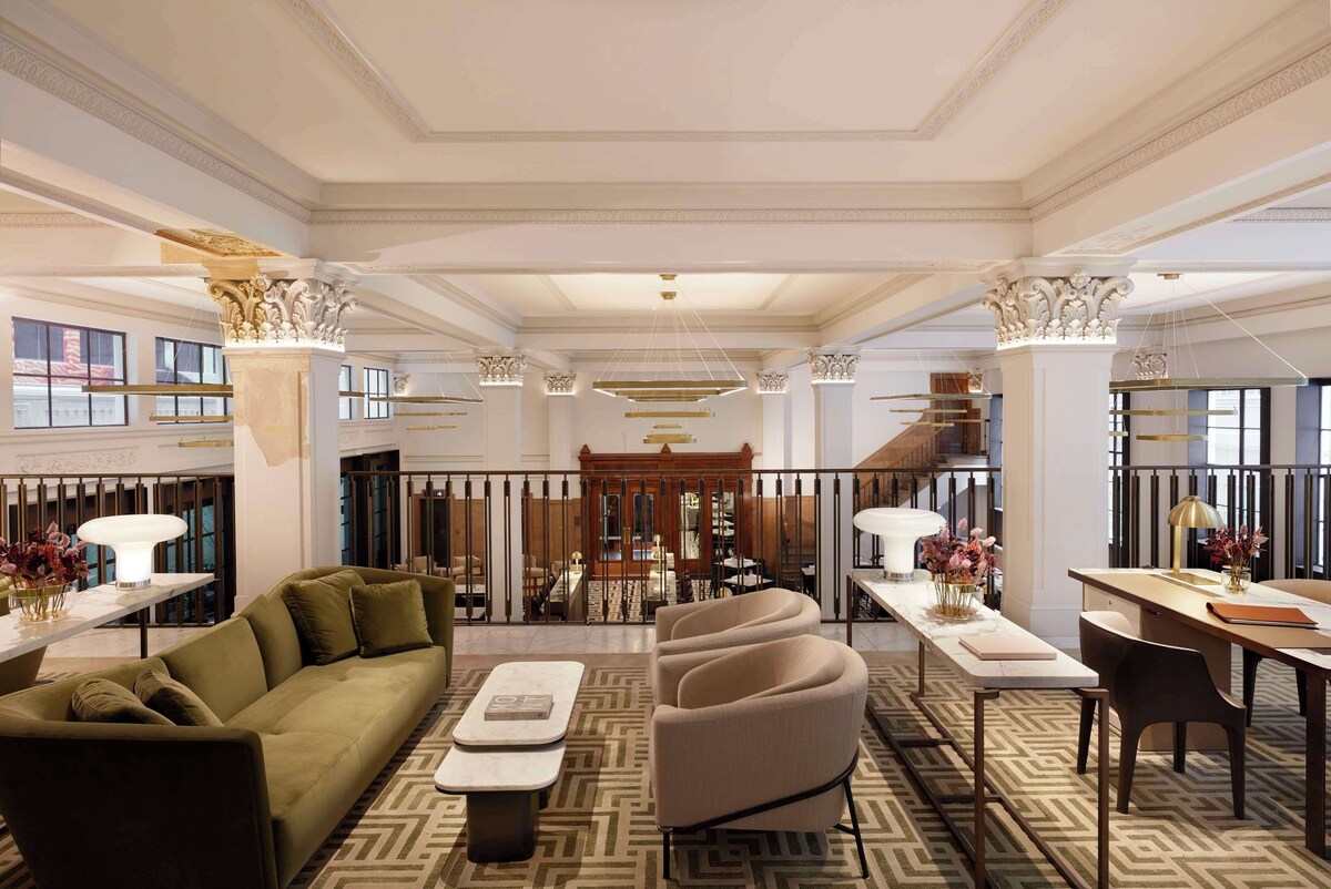 Hilton Melbourne Little Queen Street