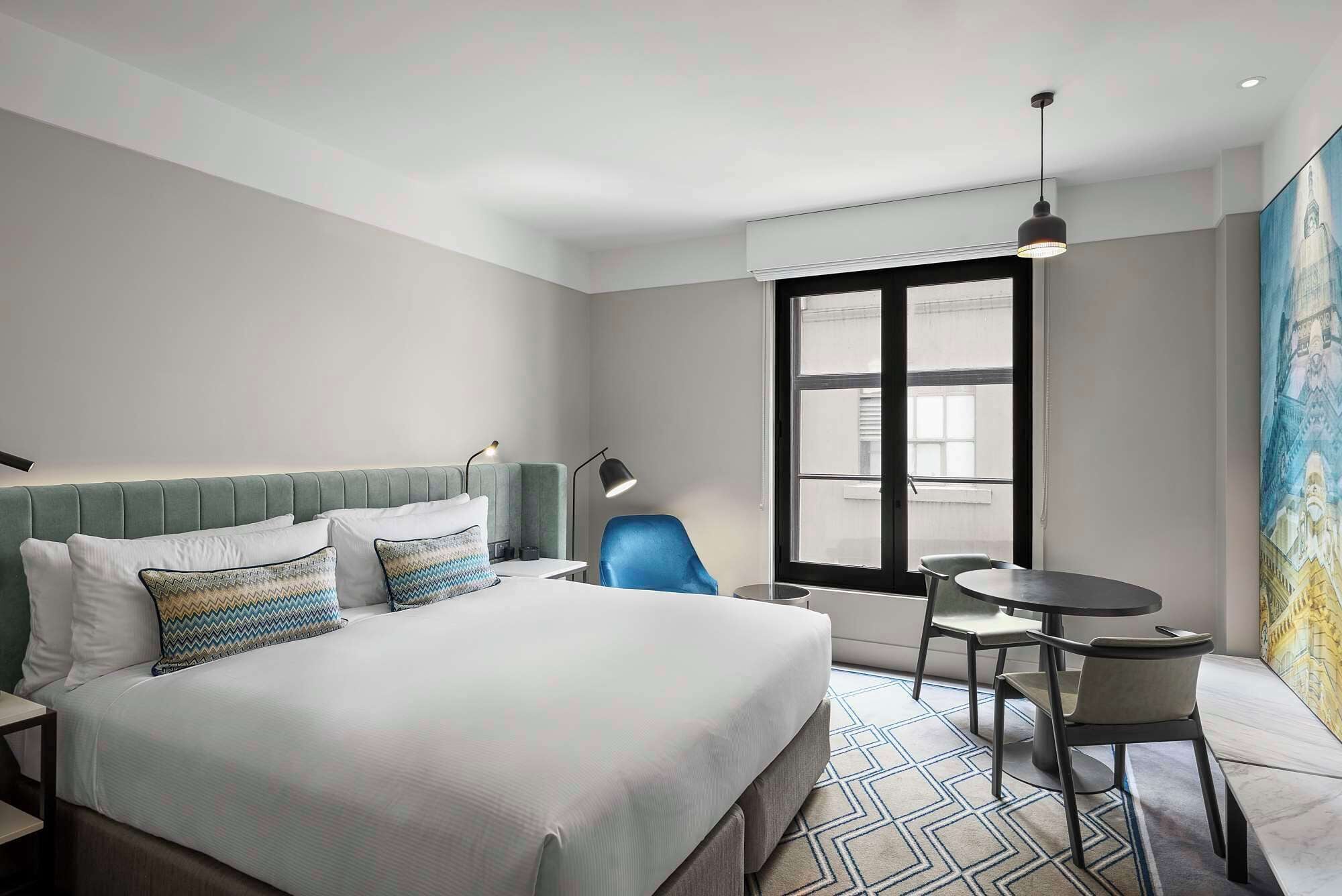 1 bedroom, in-room safe, blackout curtains, soundproofing