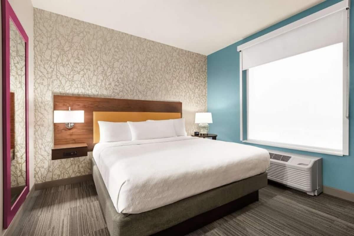 In-room safe, desk, laptop workspace, blackout drapes