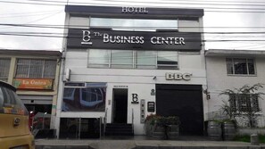 Front of property - The Business Center Hotel (Bogotá)