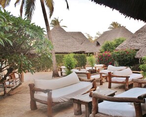 Interior detail - Mawimbi Watamu Resort (Watamu)