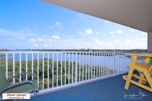 Bayshore Yacht & Tennis Club 507