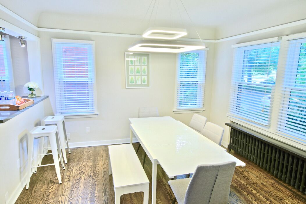 6BR/3BA Wallingford gem, minutes to downtown!