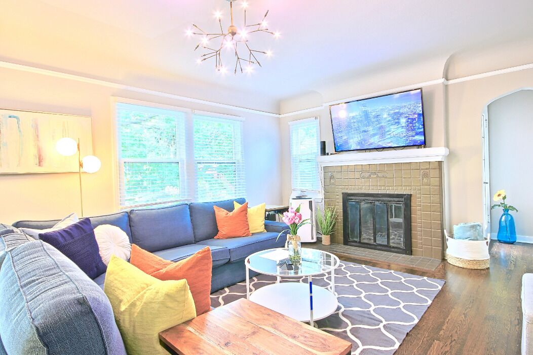 6BR/3BA Wallingford gem, minutes to downtown!