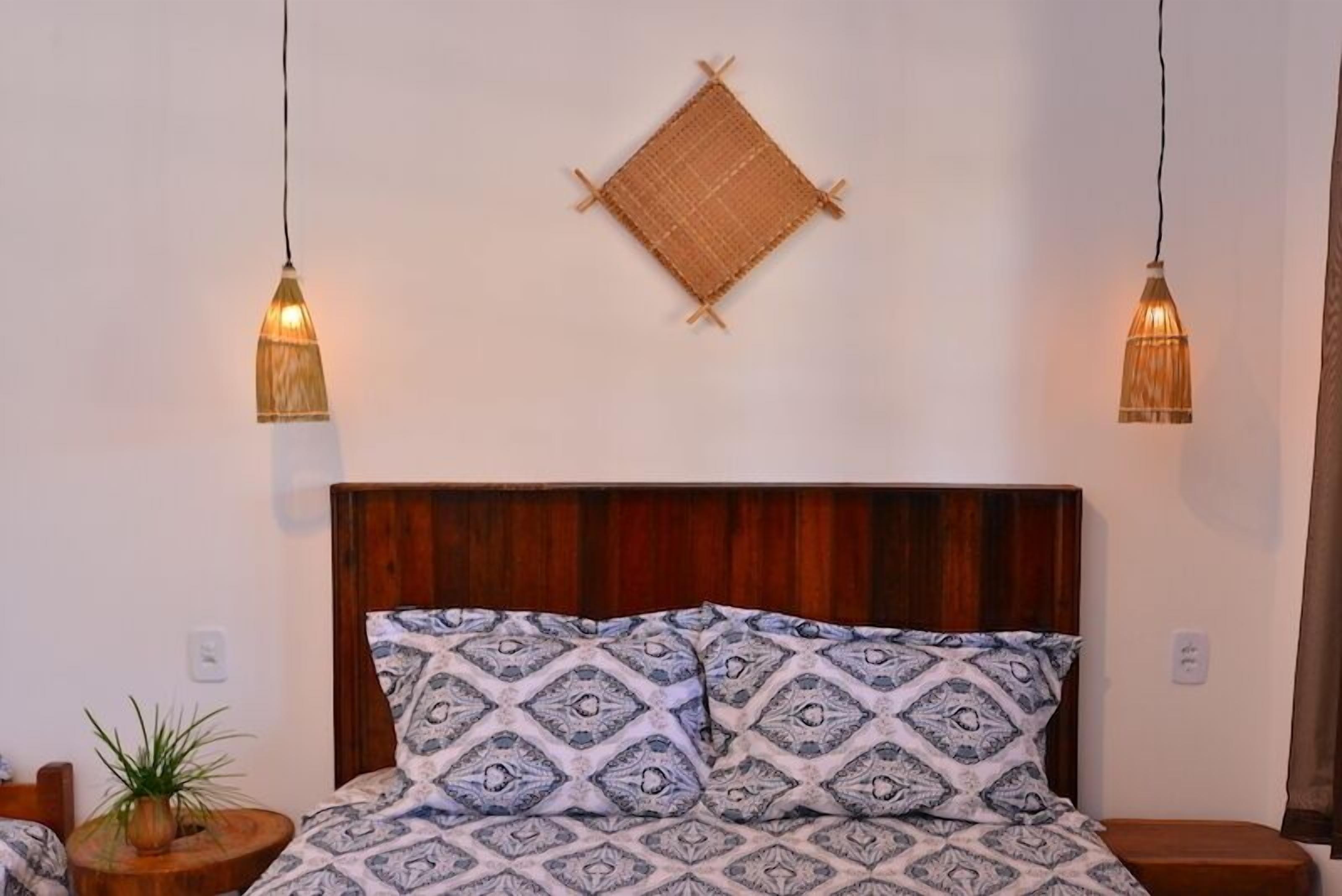 Triple Room (Ala Norte Sul) | Minibar, in-room safe, individually furnished, bed sheets