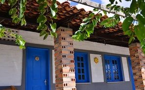 Minibar, in-room safe, individually furnished, bed sheets