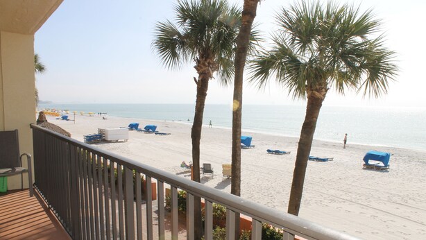 Unclassified image, 1 of 23, button - Las Brisas 105 (Madeira Beach)