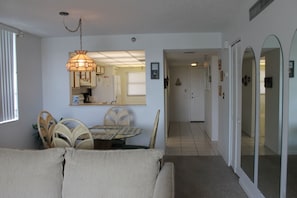 42-inch TV with cable channels - Quiet Waters 3D (Indian Shores)