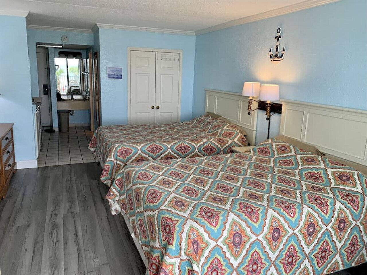 *RENOVATED OCEANFRONT CONDO*Queen Beds*Pools*Hot Tubs*More*P220