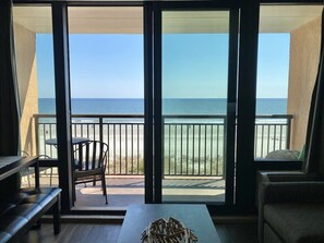 TV, offices - Cozy Oceanfront Condo,King,Pool,O41 (Myrtle Beach)