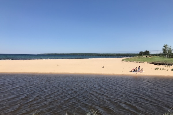 Sun-loungers, beach towels