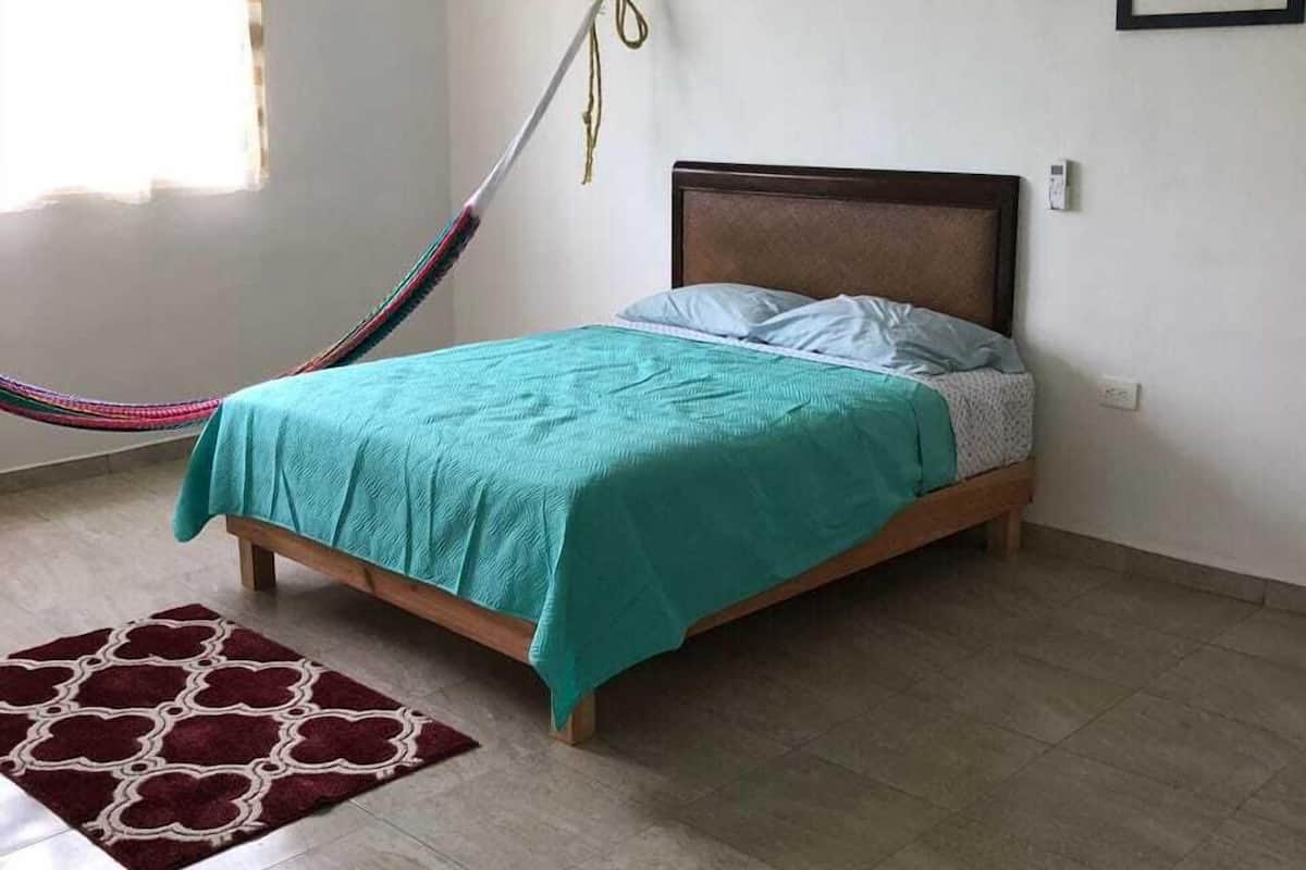 Minibar, blackout drapes, iron/ironing board, WiFi (free)