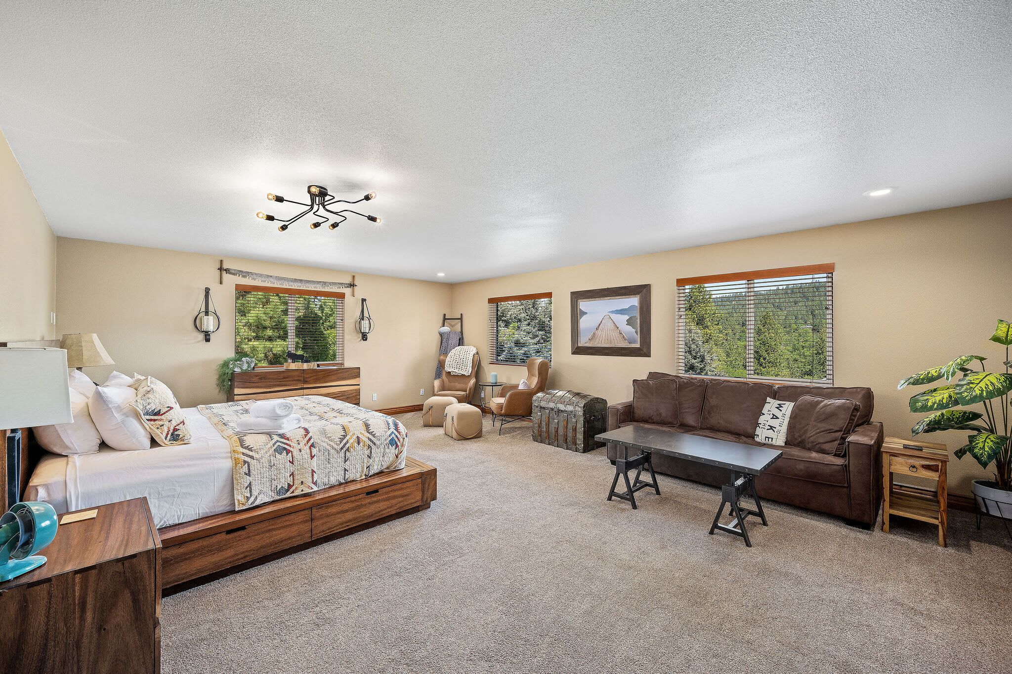 Elk Country Lodge | Spectacular Home near Lake CDA