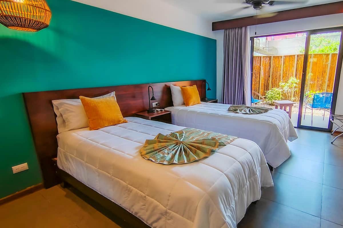 Premium Twin | Premium bedding, down comforters, Select Comfort beds, minibar