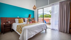 Premium | Premium bedding, down duvets, Select Comfort beds, minibar - La Fortuna Lodge by Treebu Hotels (La Fortuna)