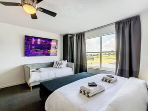 11 bedrooms, memory-foam beds, iron/ironing board, WiFi