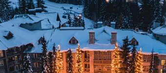 Blackcomb Springs Suites by CLIQUE