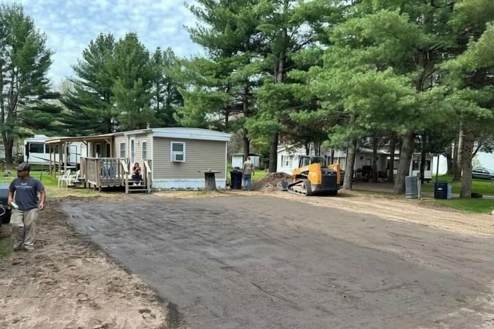 ALL SEASON GET-A-WAY Walking Distance to Lake Missaukee, ORV Trail access