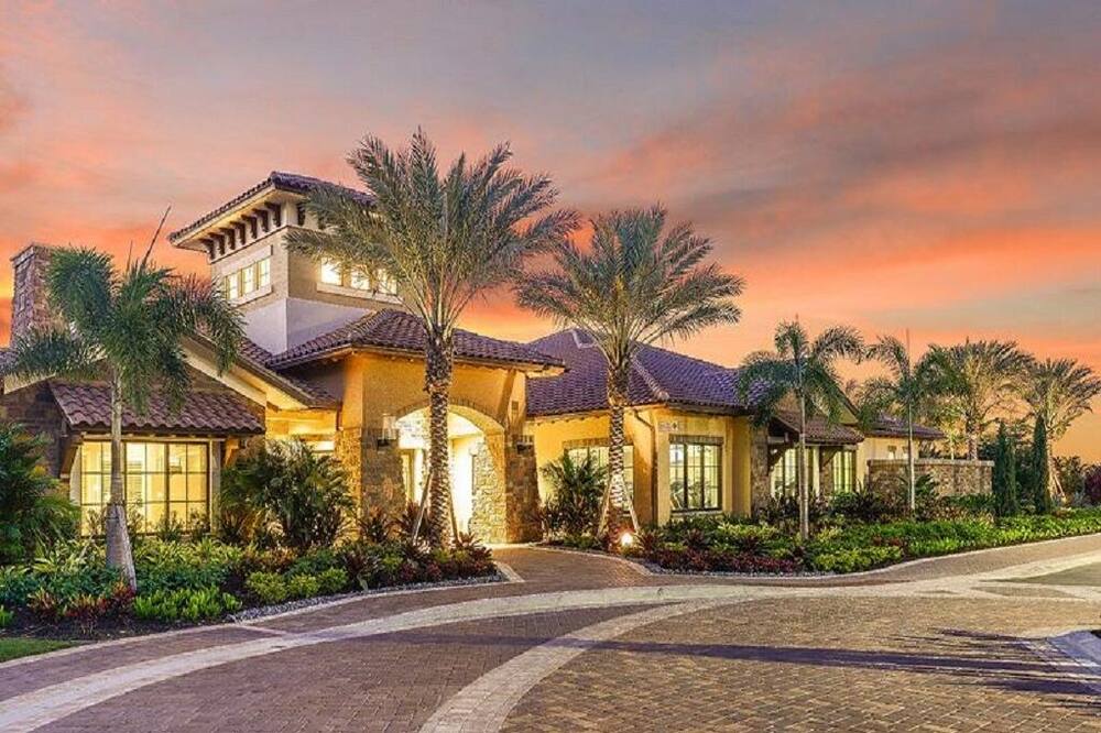 Naples Condo