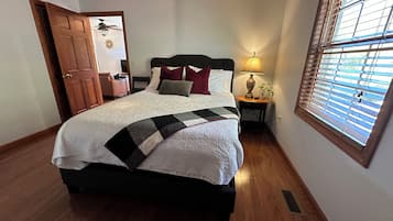 2 chambres, bureau, fer et planche à repasser, Wi-Fi gratuit