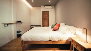 Unclassified image, 4 of 50, button - Sylvis Hostel Chiangmai (Chiang Mai)