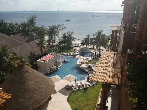 Belo Isla Mujeres All Inclusive