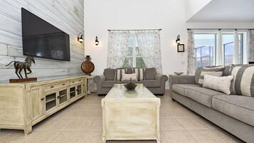 Fernseher, Videospiele, DVD-Player, Tischfußball