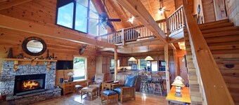 Brygg med utsikt - Hot tub, Wifi, biljardbord, eldstad