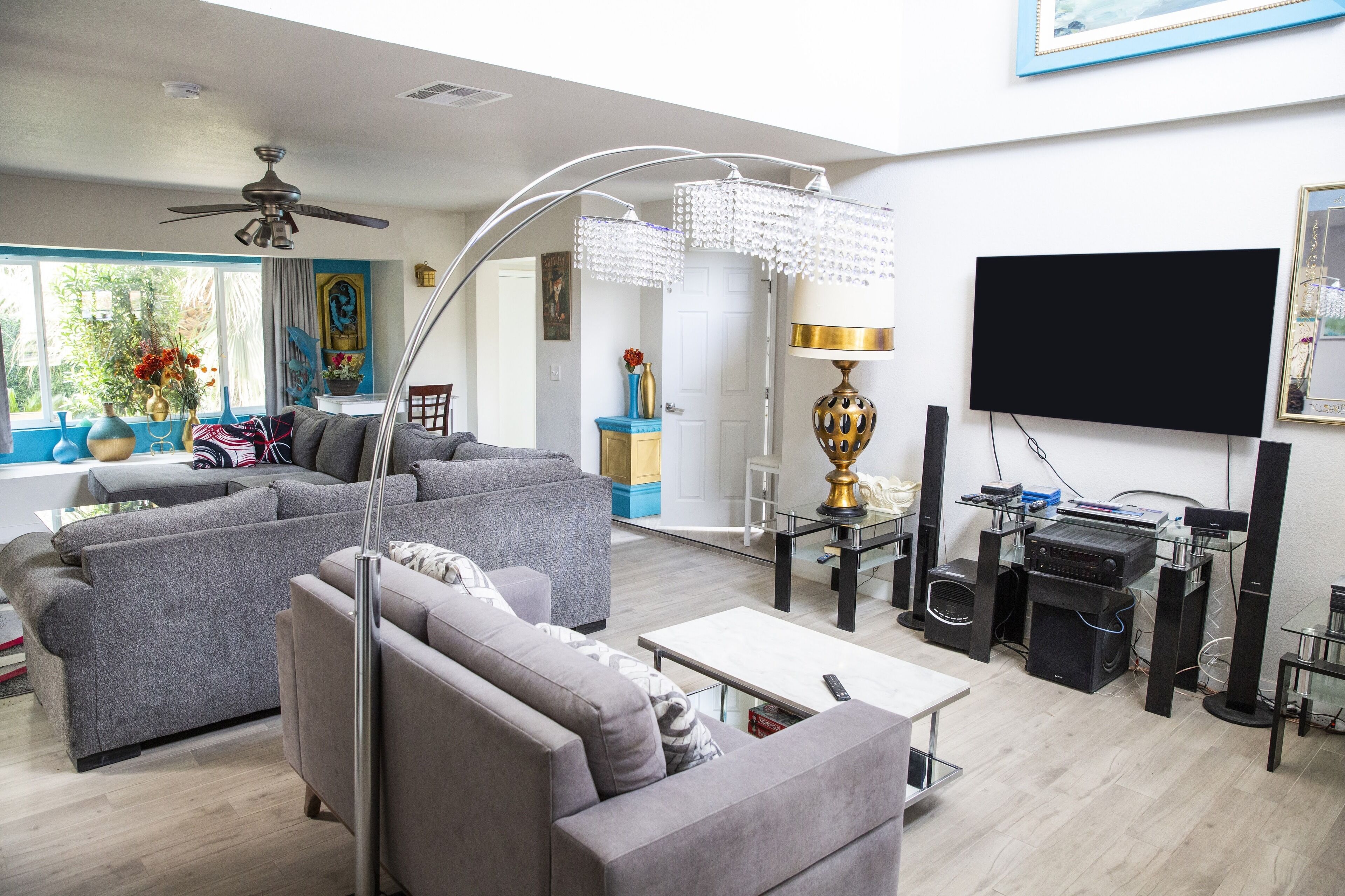 Beautifully Landscaped Private Estate  - Sleeps 24 Guests